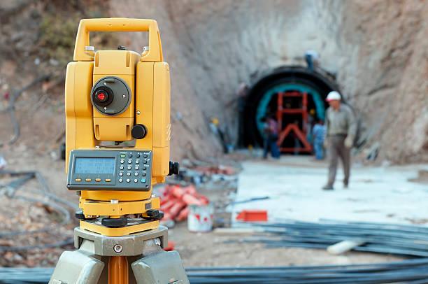 TOTAL STATION